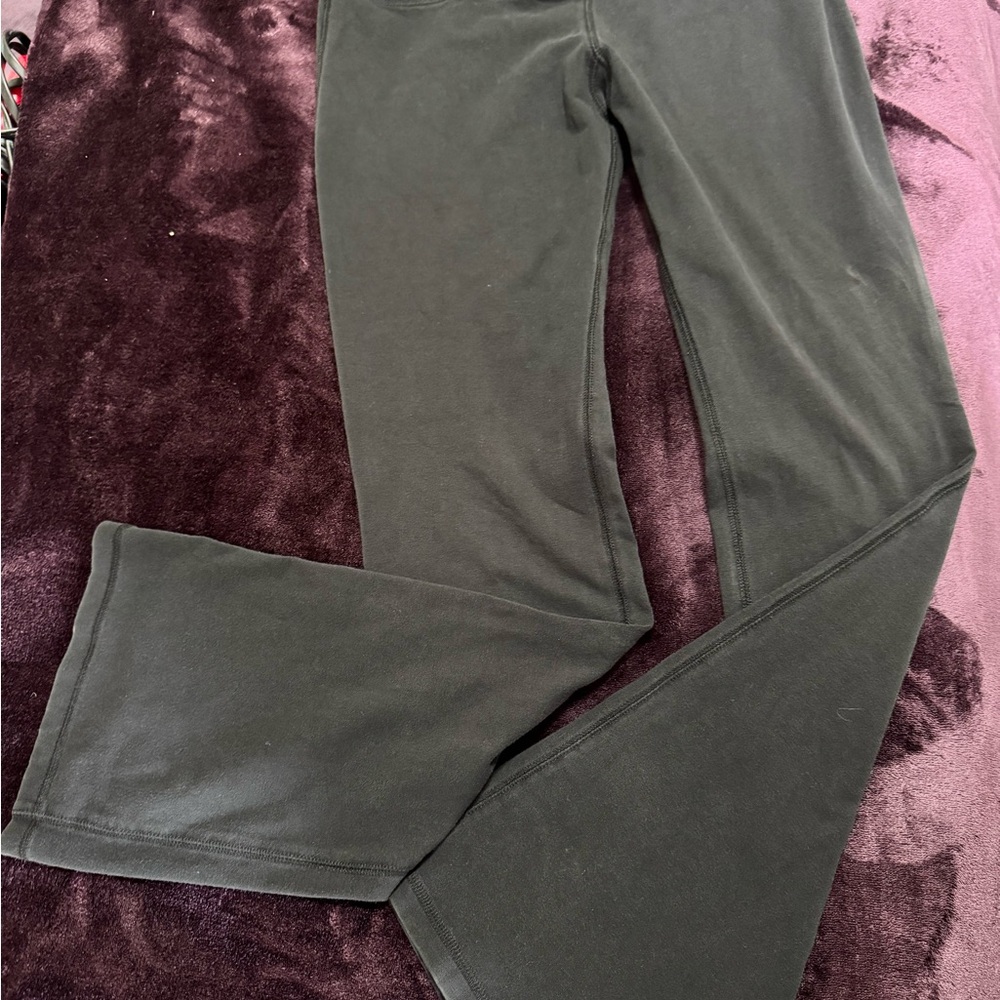 Women’s black leggings flare/bootcut